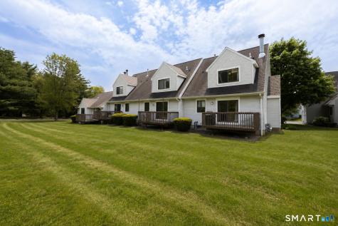 7 Lilac Lane Farmington CT 06032