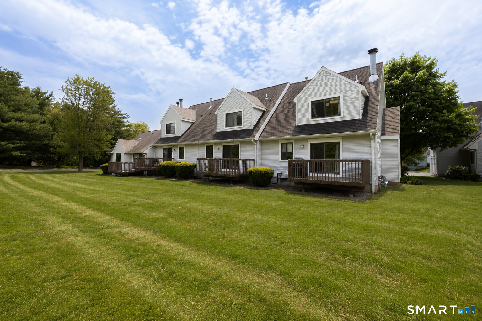 7 Lilac Lane Farmington CT 06032