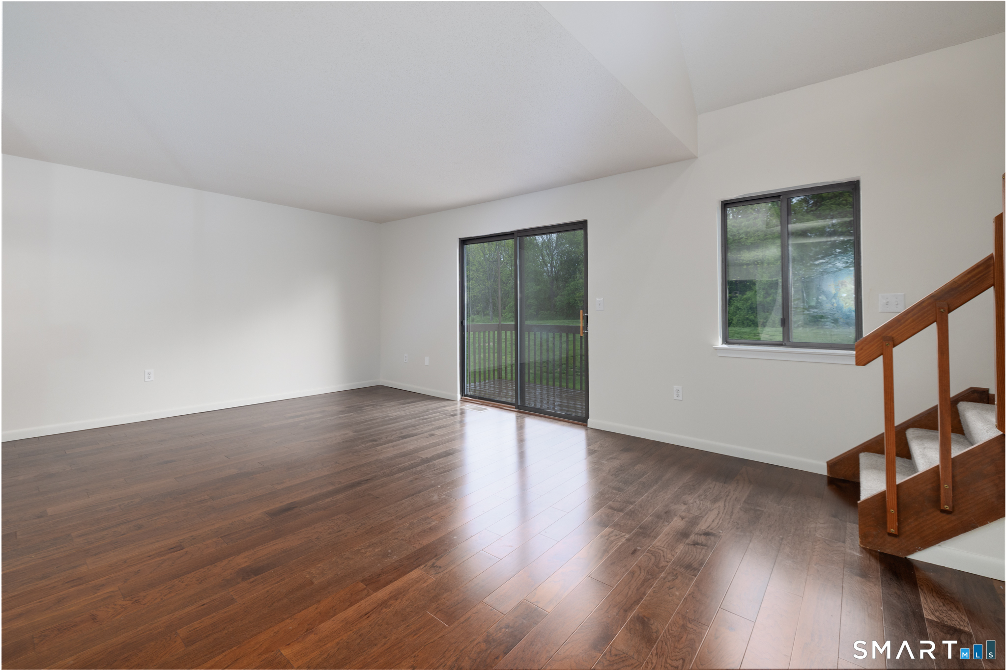 7 Lilac Lane Farmington CT 06032