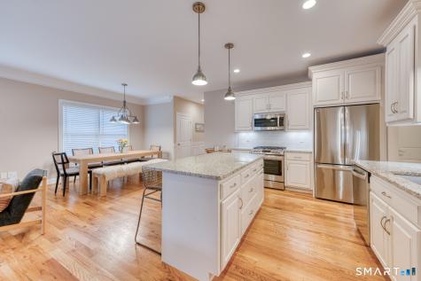 39 Harvest Court Newington CT 06111