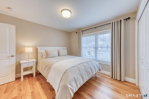 39 Harvest Court Newington CT 06111