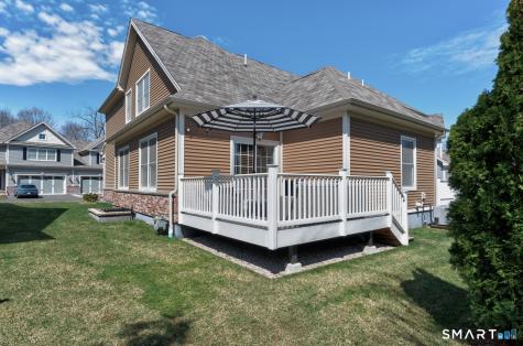 39 Harvest Court Newington CT 06111