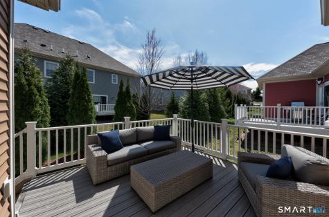 39 Harvest Court Newington CT 06111