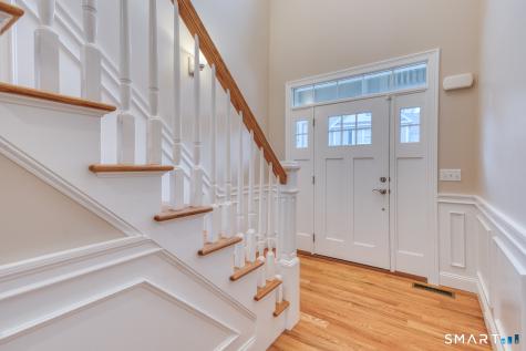39 Harvest Court Newington CT 06111
