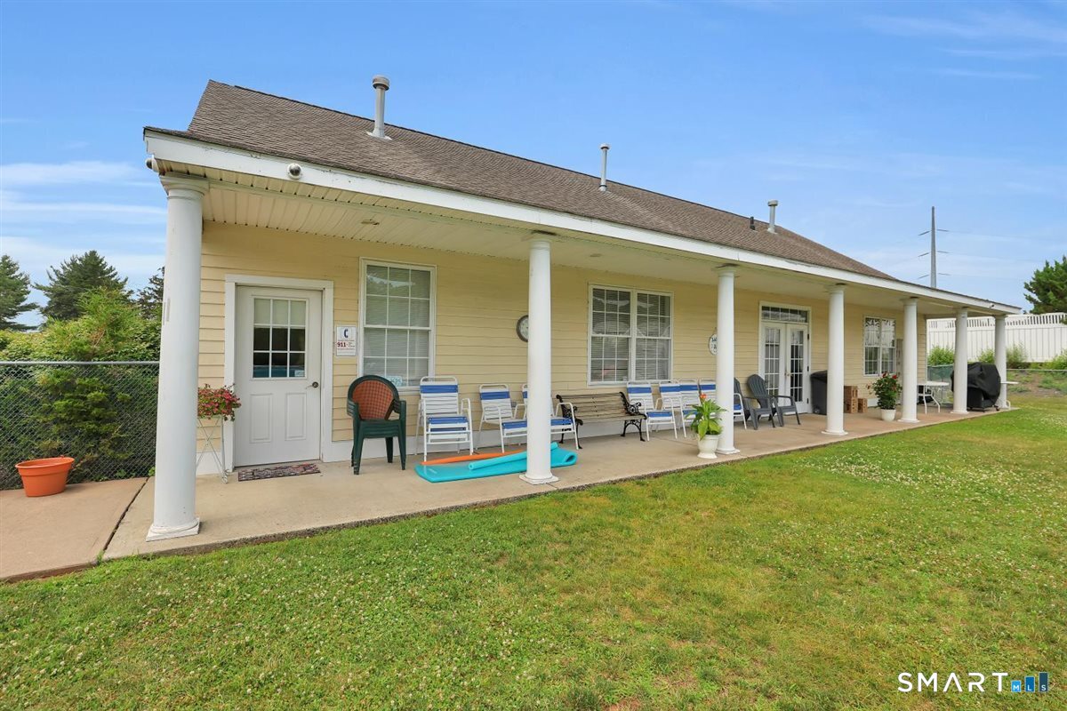 542 Pilgrim Harbor Wallingford CT 06492