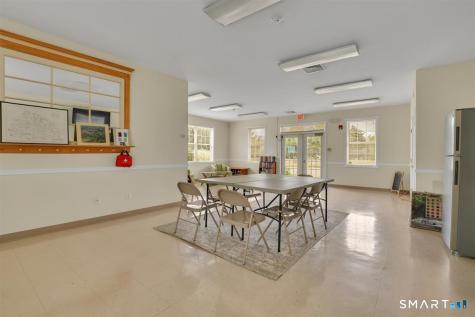 542 Pilgrim Harbor Wallingford CT 06492