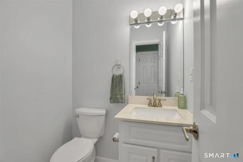 542 Pilgrim Harbor Wallingford CT 06492