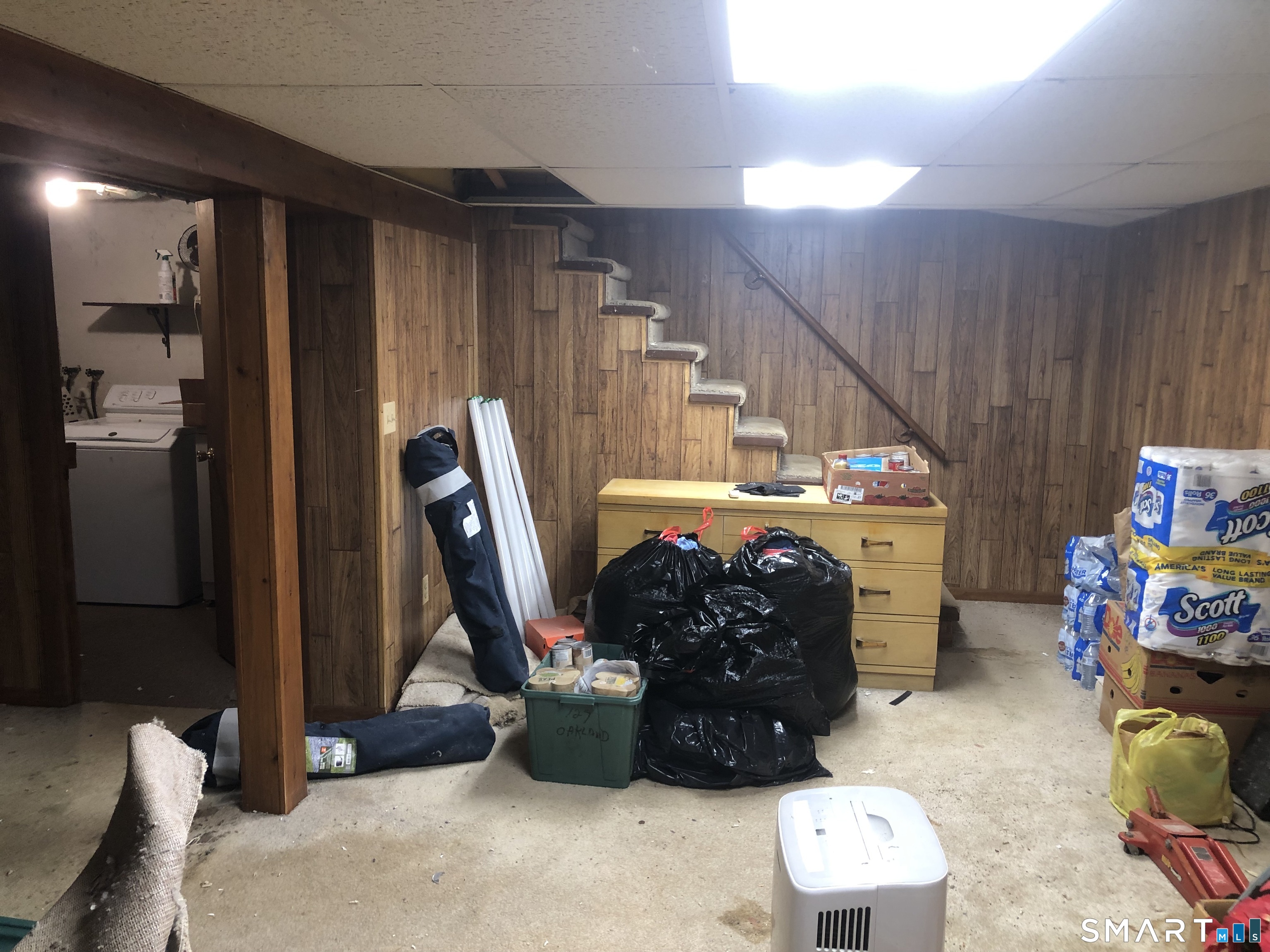 894 Burnside Avenue East Hartford CT 06108