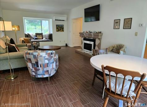 581 Heritage Village Southbury CT 06488