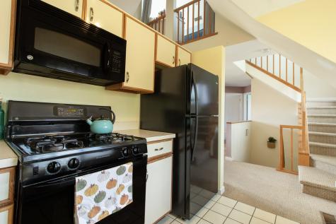 48 Montoya Drive Branford CT 06405