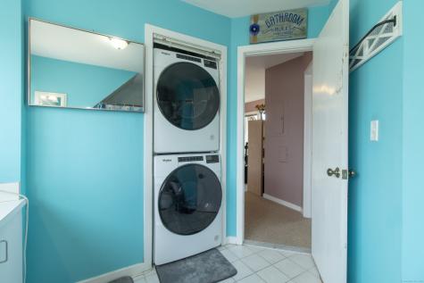 48 Montoya Drive Branford CT 06405