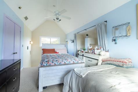 48 Montoya Drive Branford CT 06405