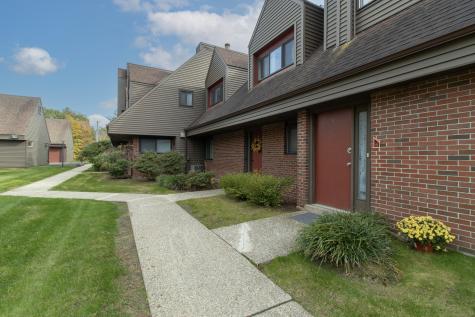 48 Montoya Drive Branford CT 06405