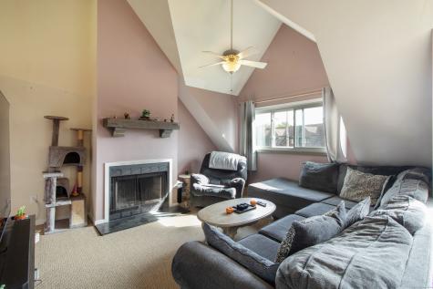 48 Montoya Drive Branford CT 06405