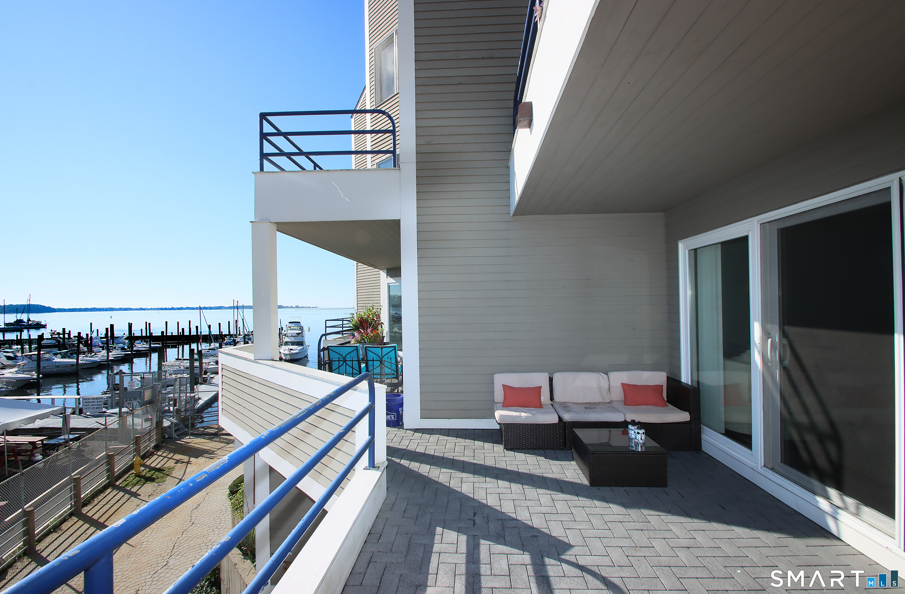 14 Harbour Close New Haven CT 06519