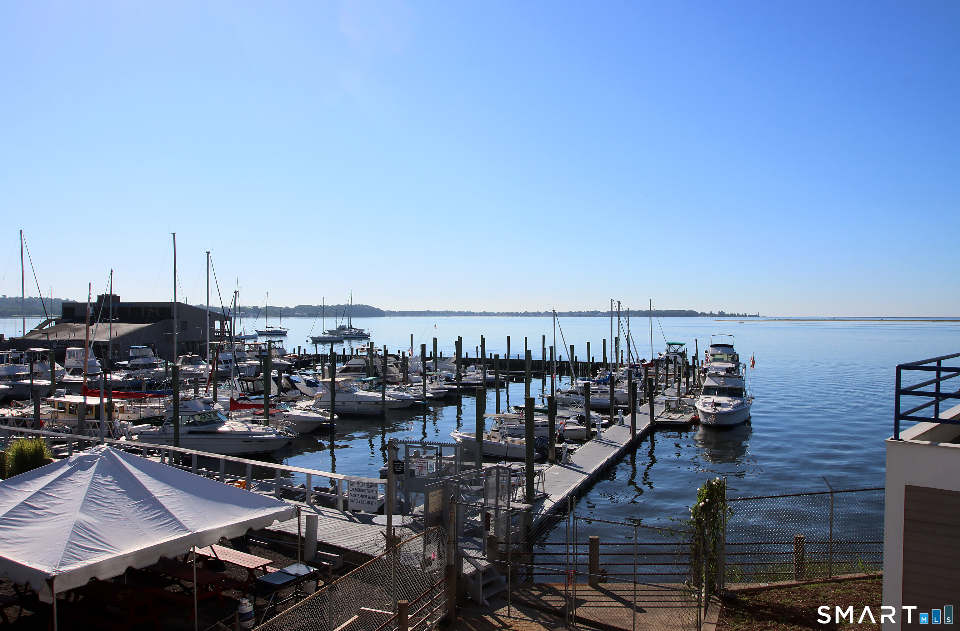 14 Harbour Close New Haven CT 06519