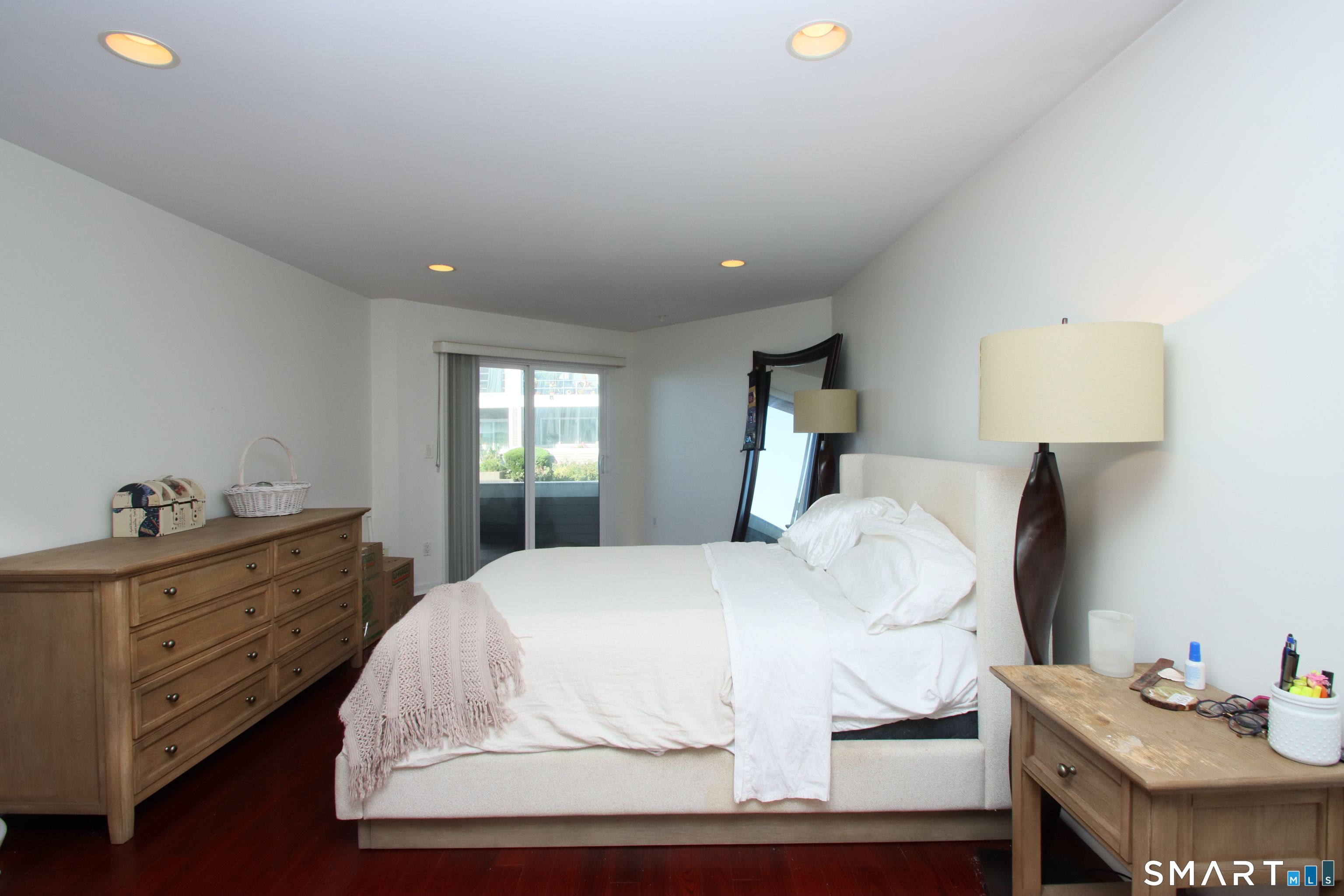 14 Harbour Close New Haven CT 06519