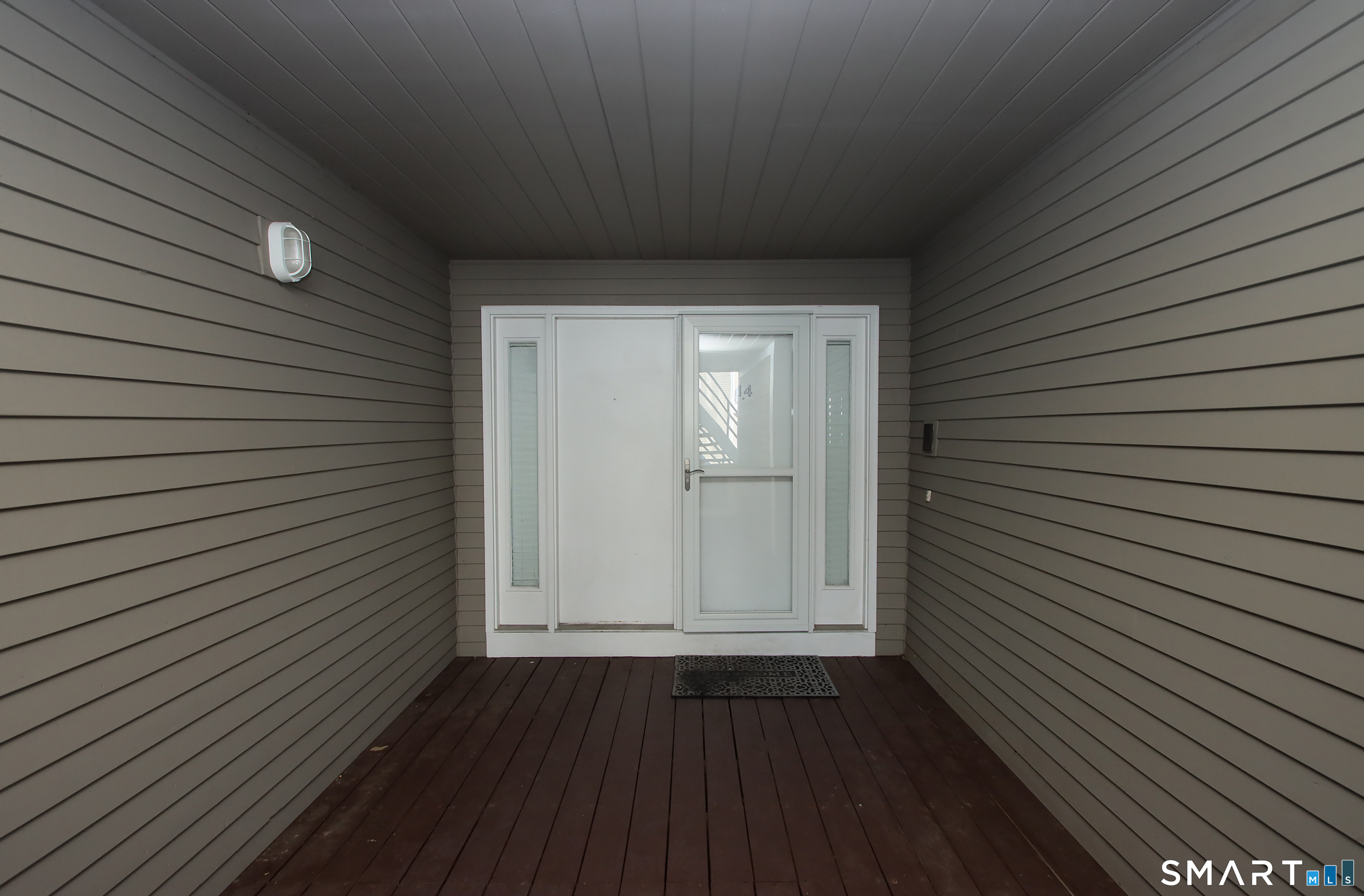 14 Harbour Close New Haven CT 06519