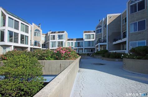 14 Harbour Close New Haven CT 06519