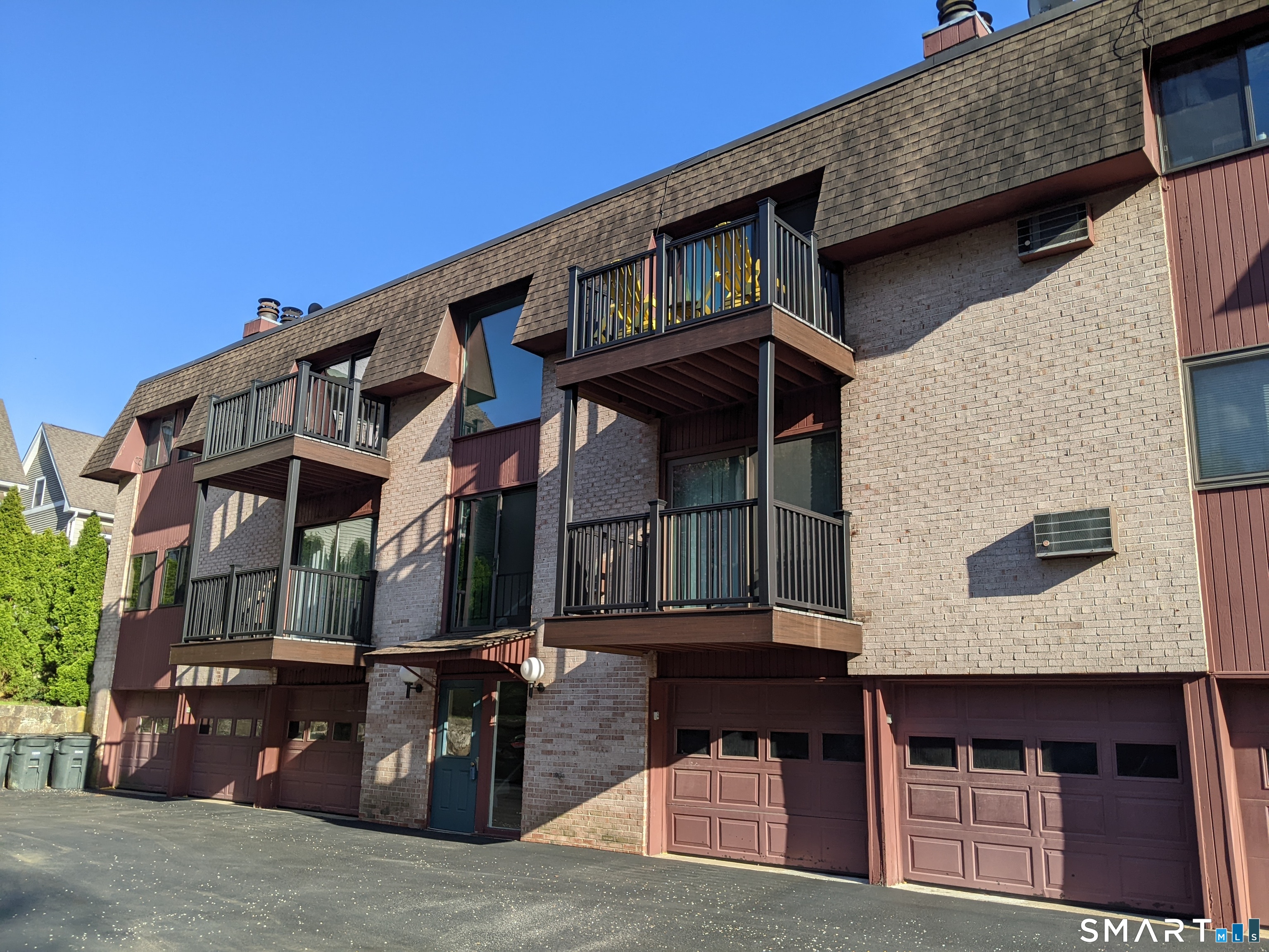 76 Maple Tree Avenue Stamford CT 06906
