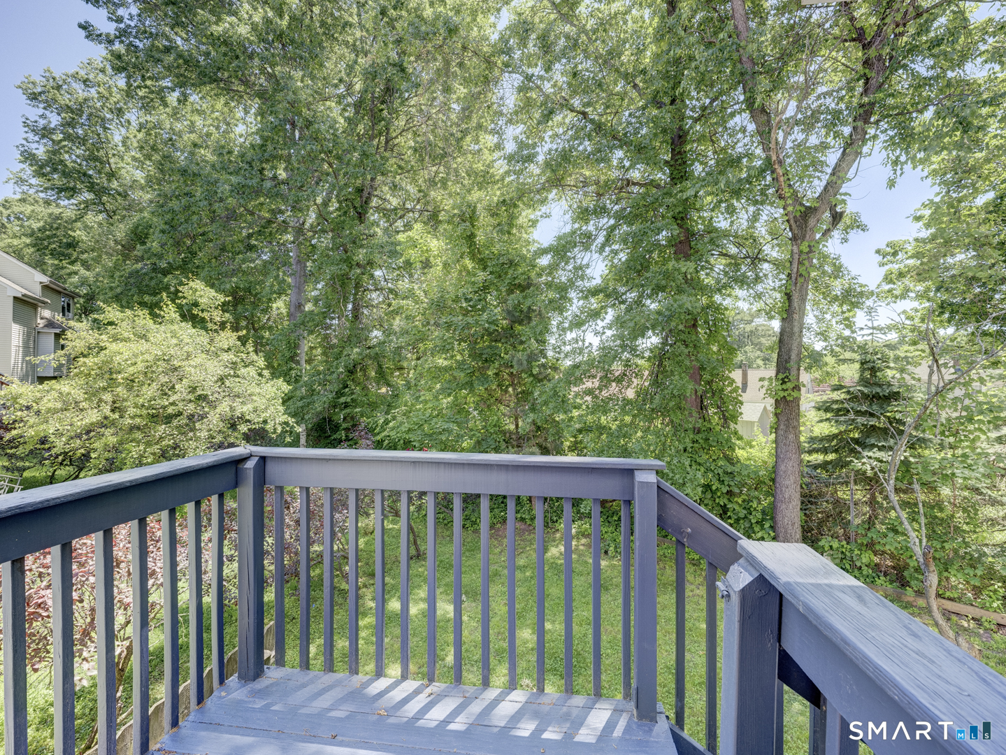 24 Nutmeg Court West Hartford CT 06110