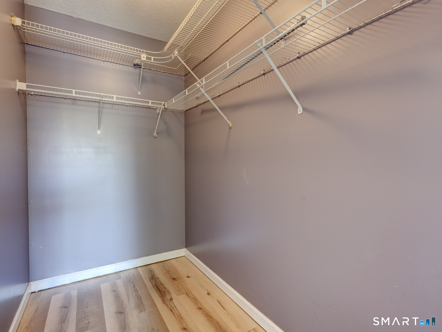 24 Nutmeg Court West Hartford CT 06110