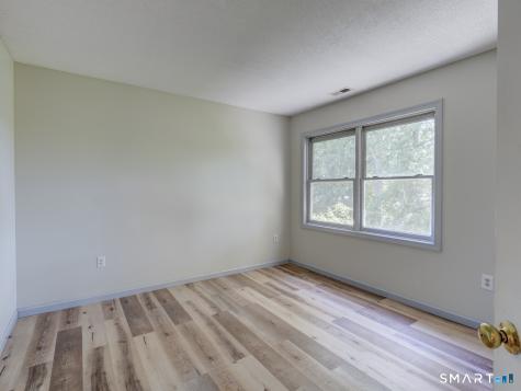 24 Nutmeg Court West Hartford CT 06110