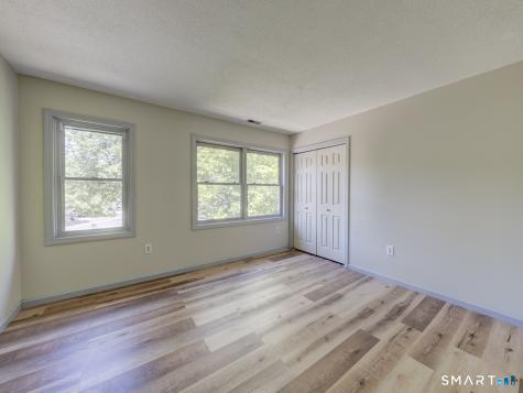 24 Nutmeg Court West Hartford CT 06110