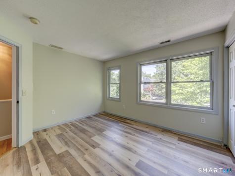 24 Nutmeg Court West Hartford CT 06110