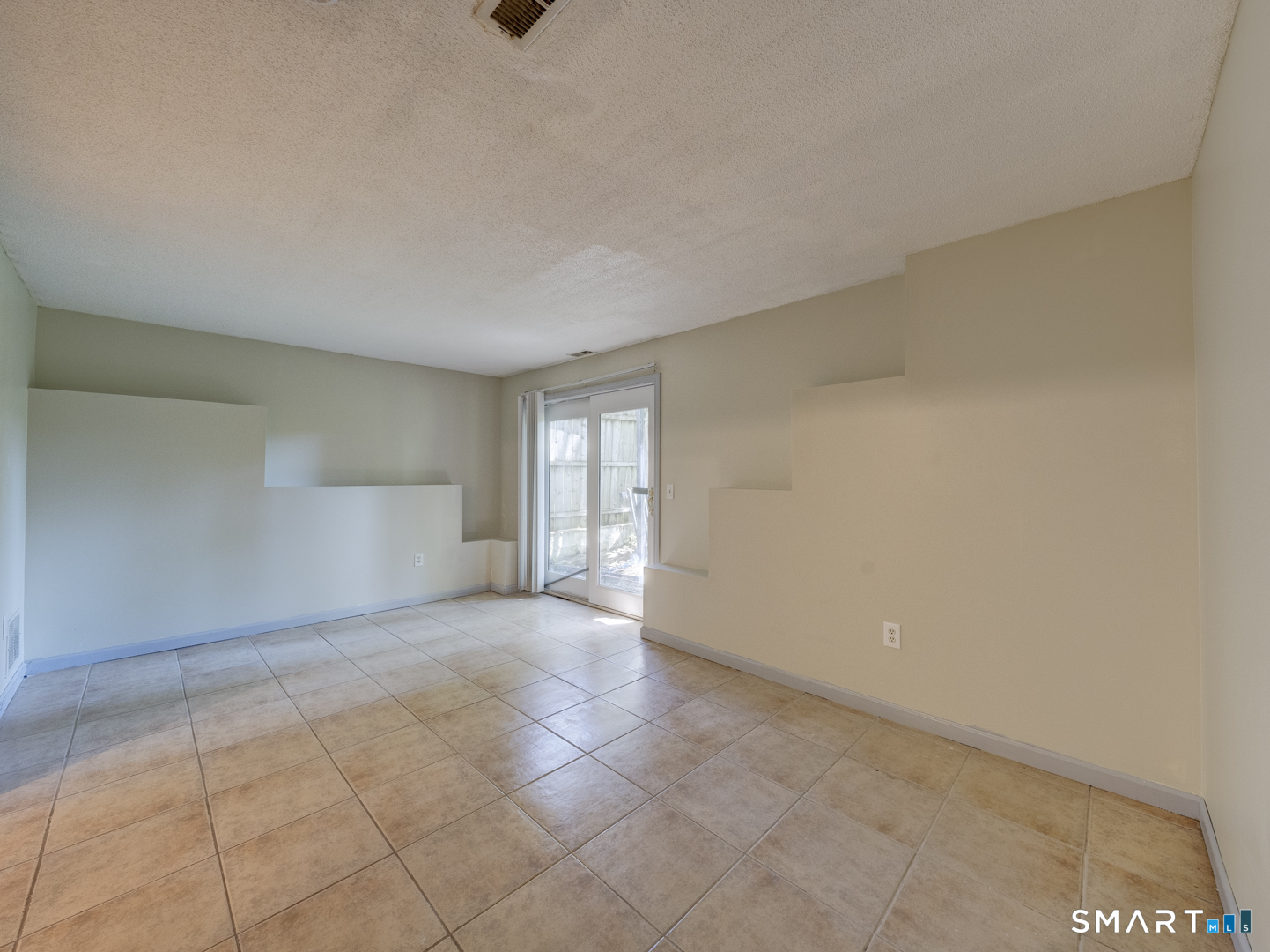 24 Nutmeg Court West Hartford CT 06110