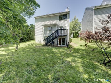 24 Nutmeg Court West Hartford CT 06110