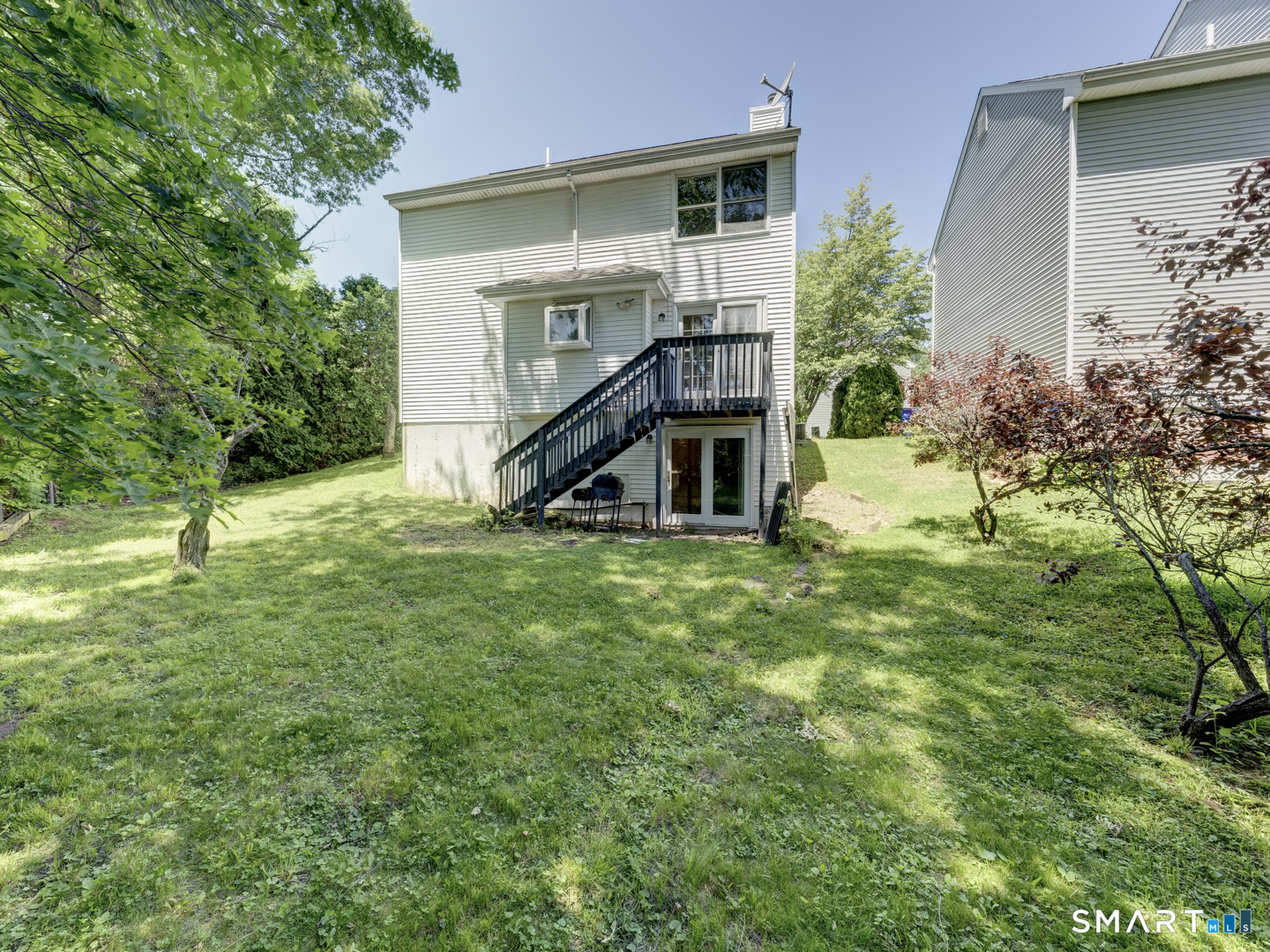 24 Nutmeg Court West Hartford CT 06110