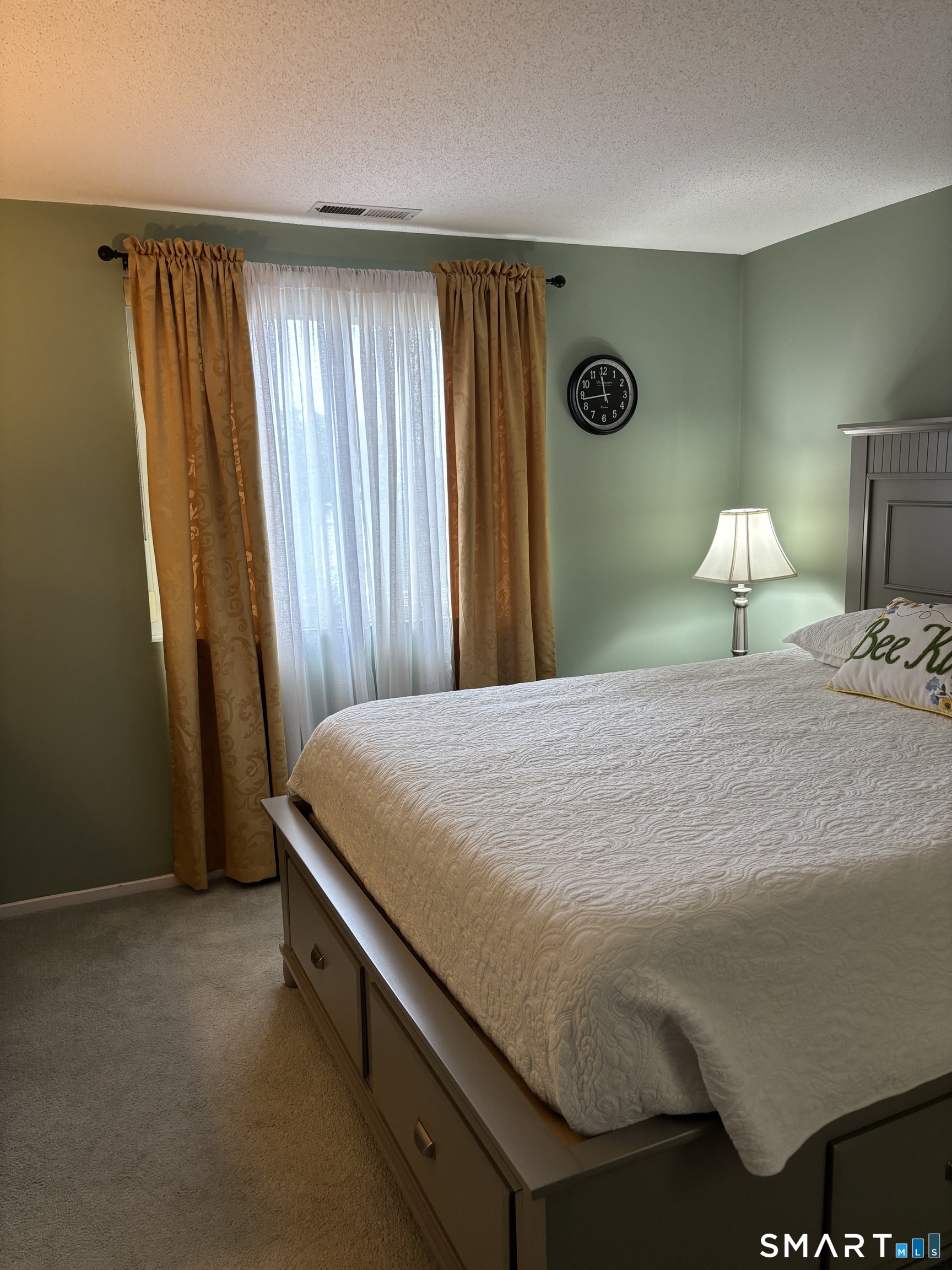 33 Woodbridge Lane Cromwell CT 06416