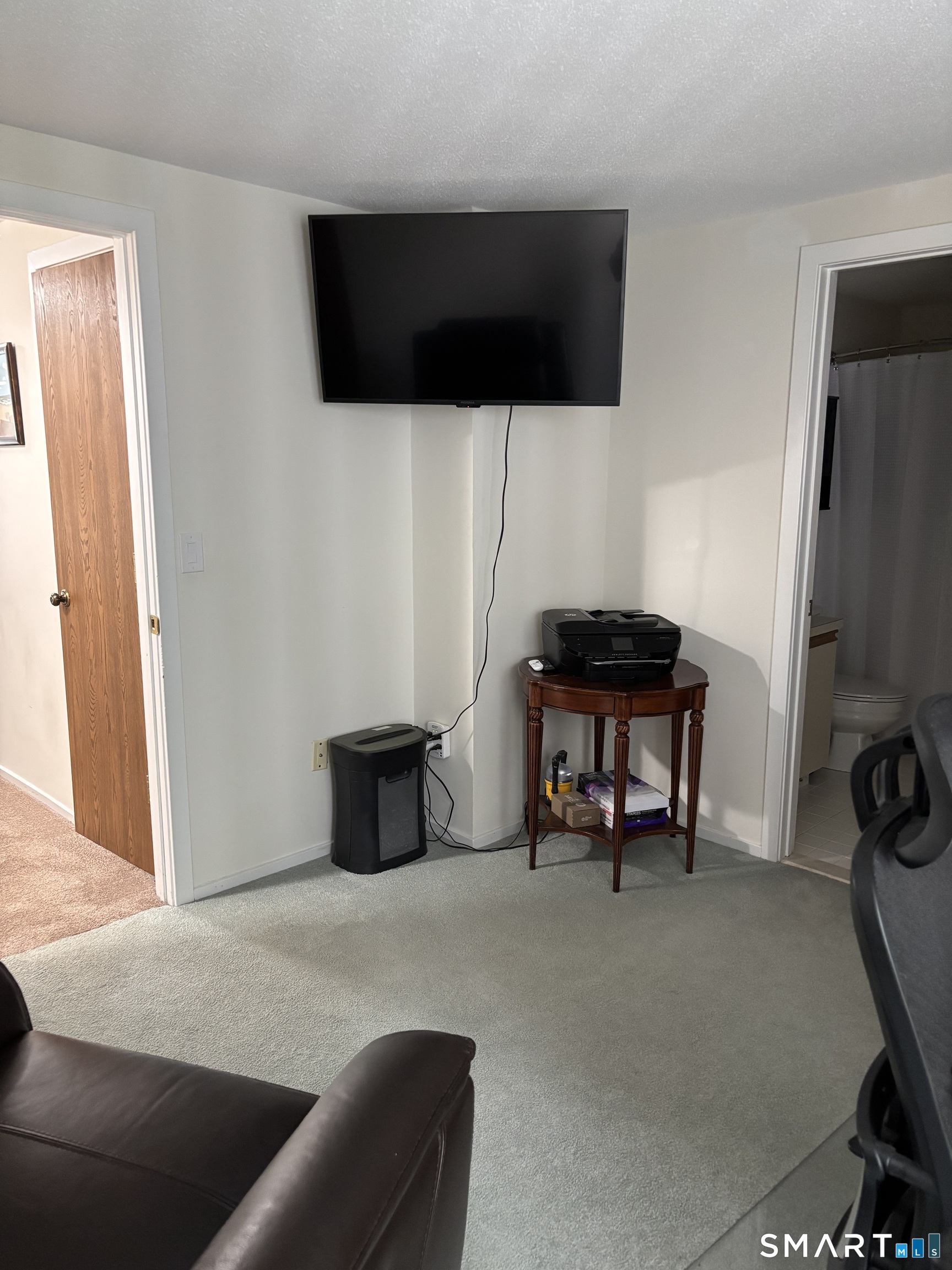 33 Woodbridge Lane Cromwell CT 06416