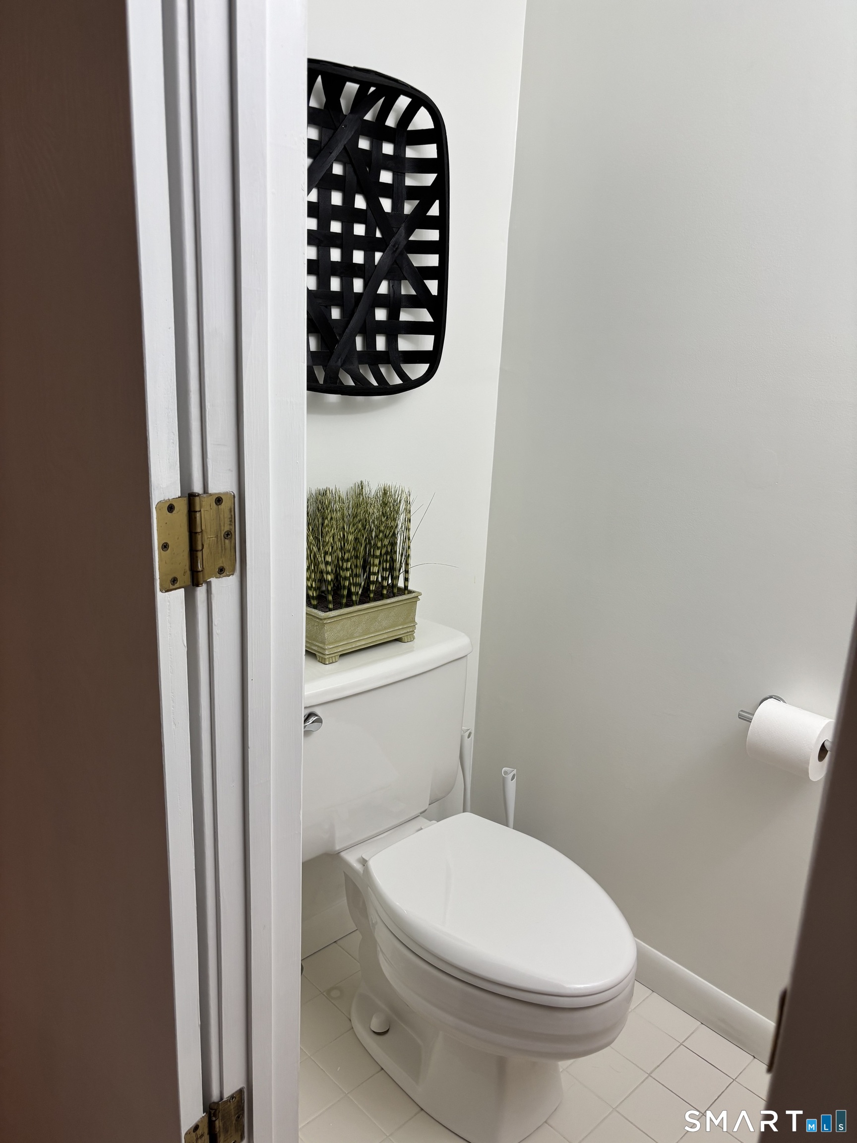 33 Woodbridge Lane Cromwell CT 06416
