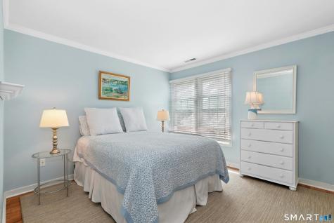 98 Roberton Crossing Fairfield CT 06825