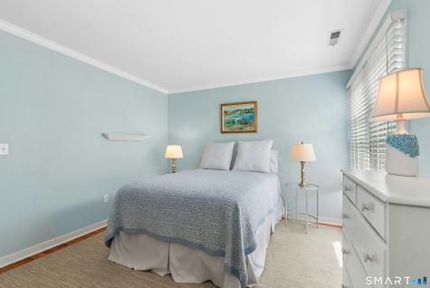 98 Roberton Crossing Fairfield CT 06825