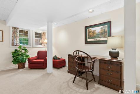 98 Roberton Crossing Fairfield CT 06825