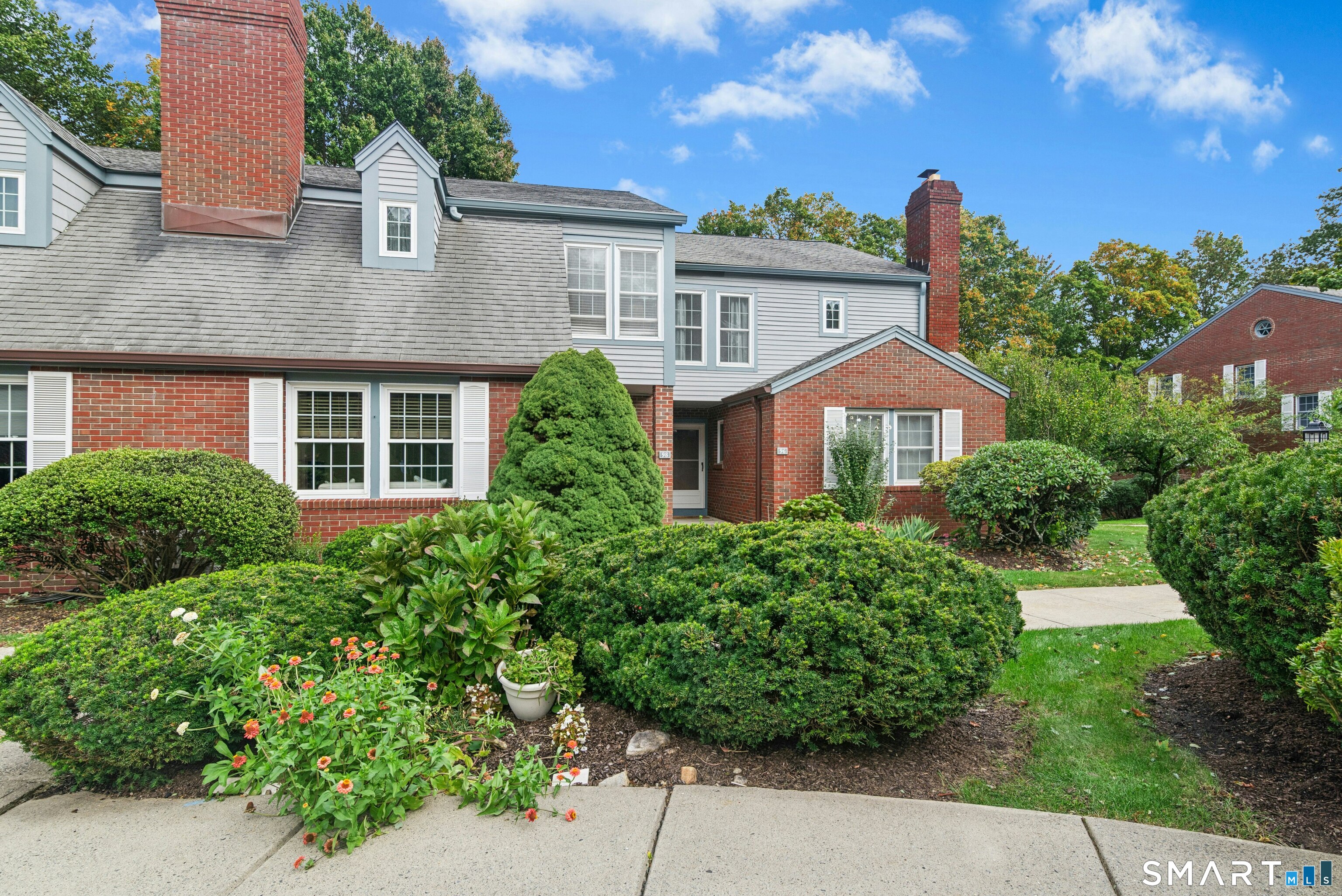 98 Roberton Crossing Fairfield CT 06825