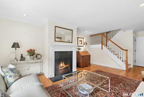 98 Roberton Crossing Fairfield CT 06825