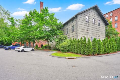 16 Vernon Avenue Vernon CT 06066