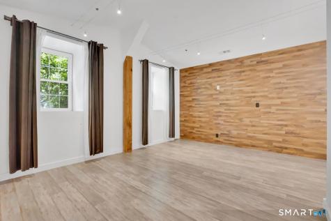 16 Vernon Avenue Vernon CT 06066
