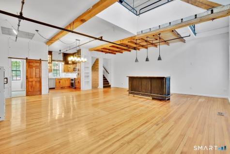 16 Vernon Avenue Vernon CT 06066