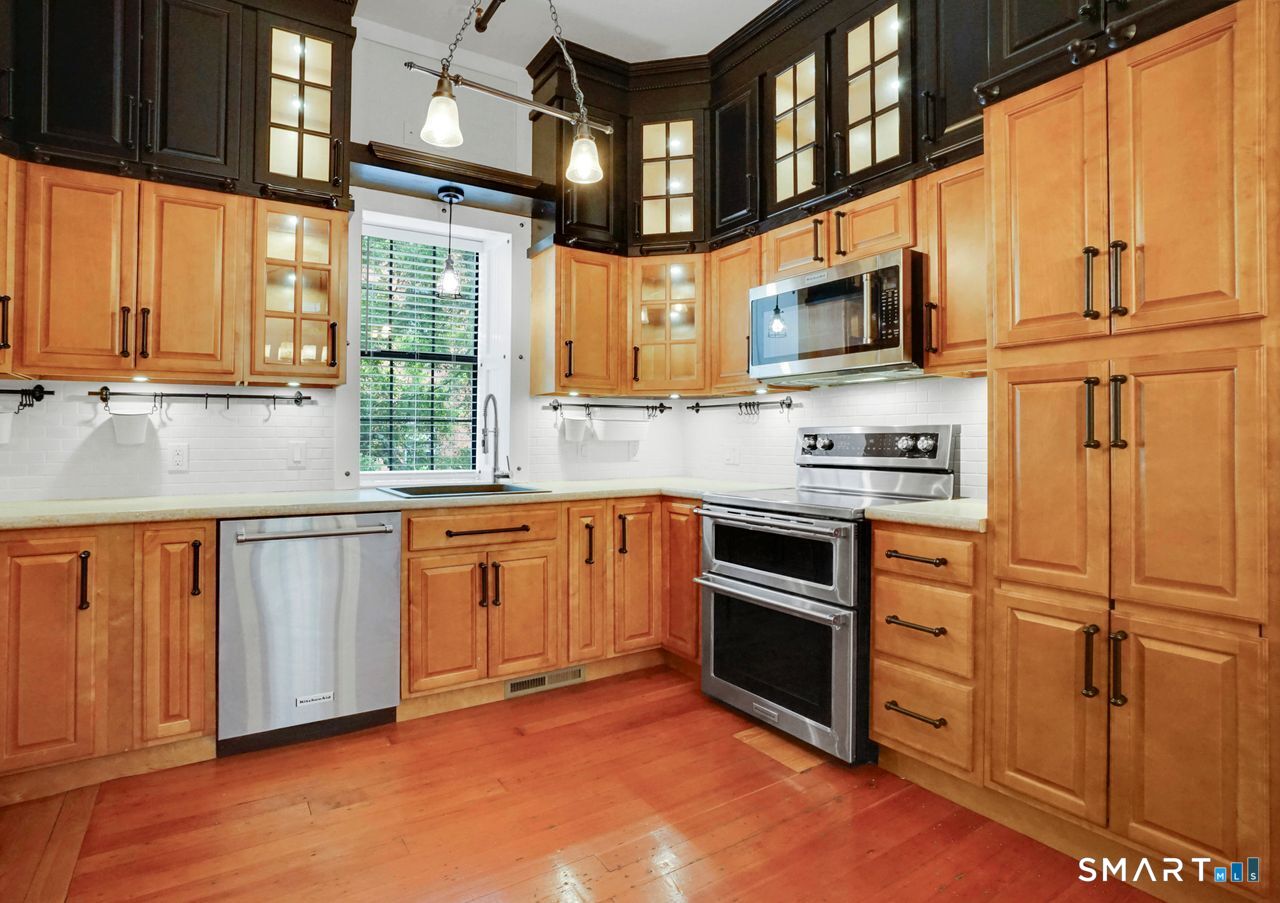 16 Vernon Avenue Vernon CT 06066