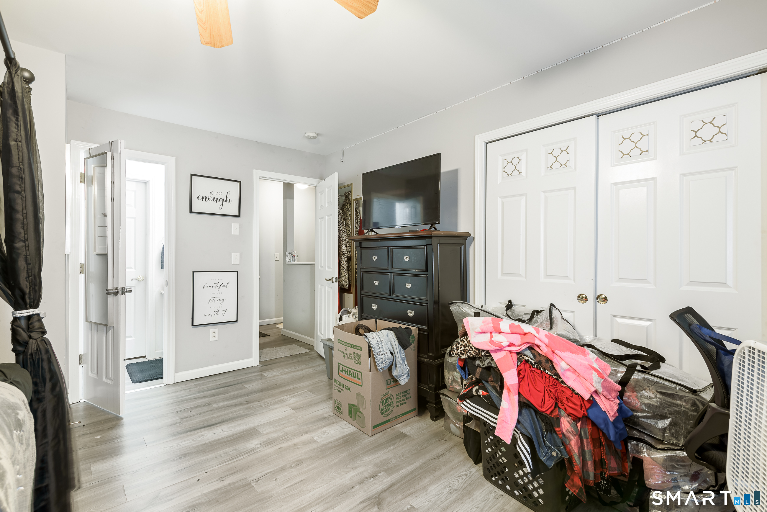 174 Stonefield Drive Waterbury CT 06705