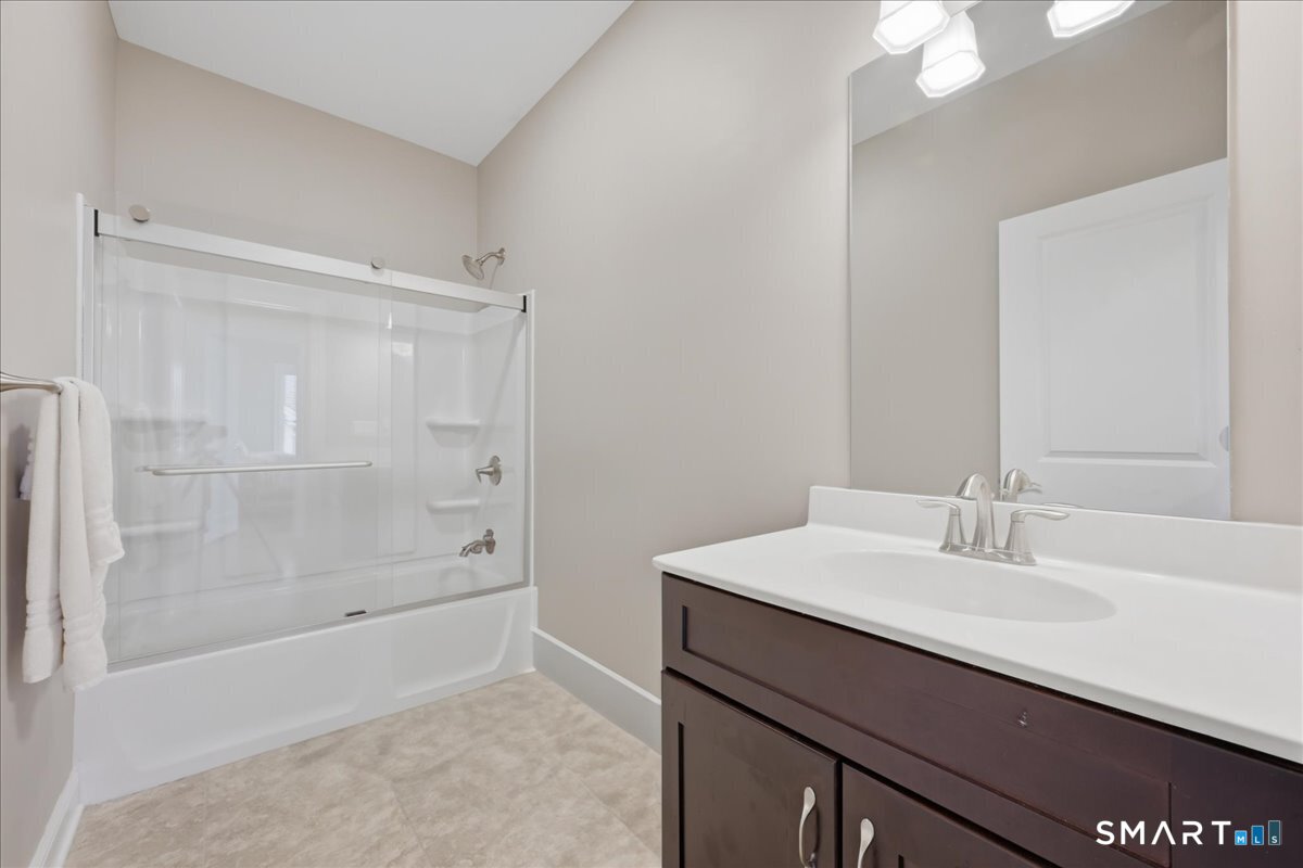 14 Essex Glen Drive Essex CT 06426