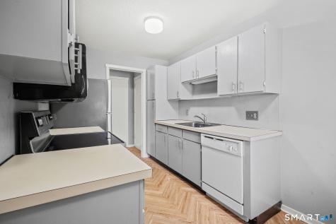 151 Heritage Village Southbury CT 06488