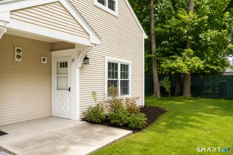 33 Tabshey Court Wethersfield CT 06109