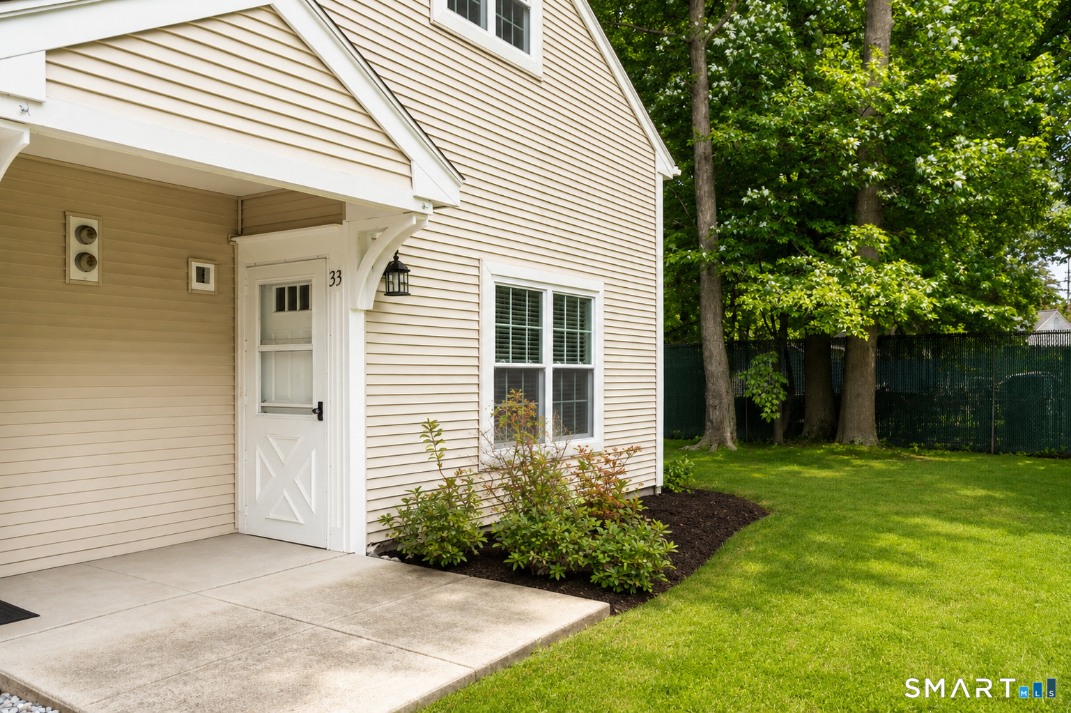 33 Tabshey Court Wethersfield CT 06109