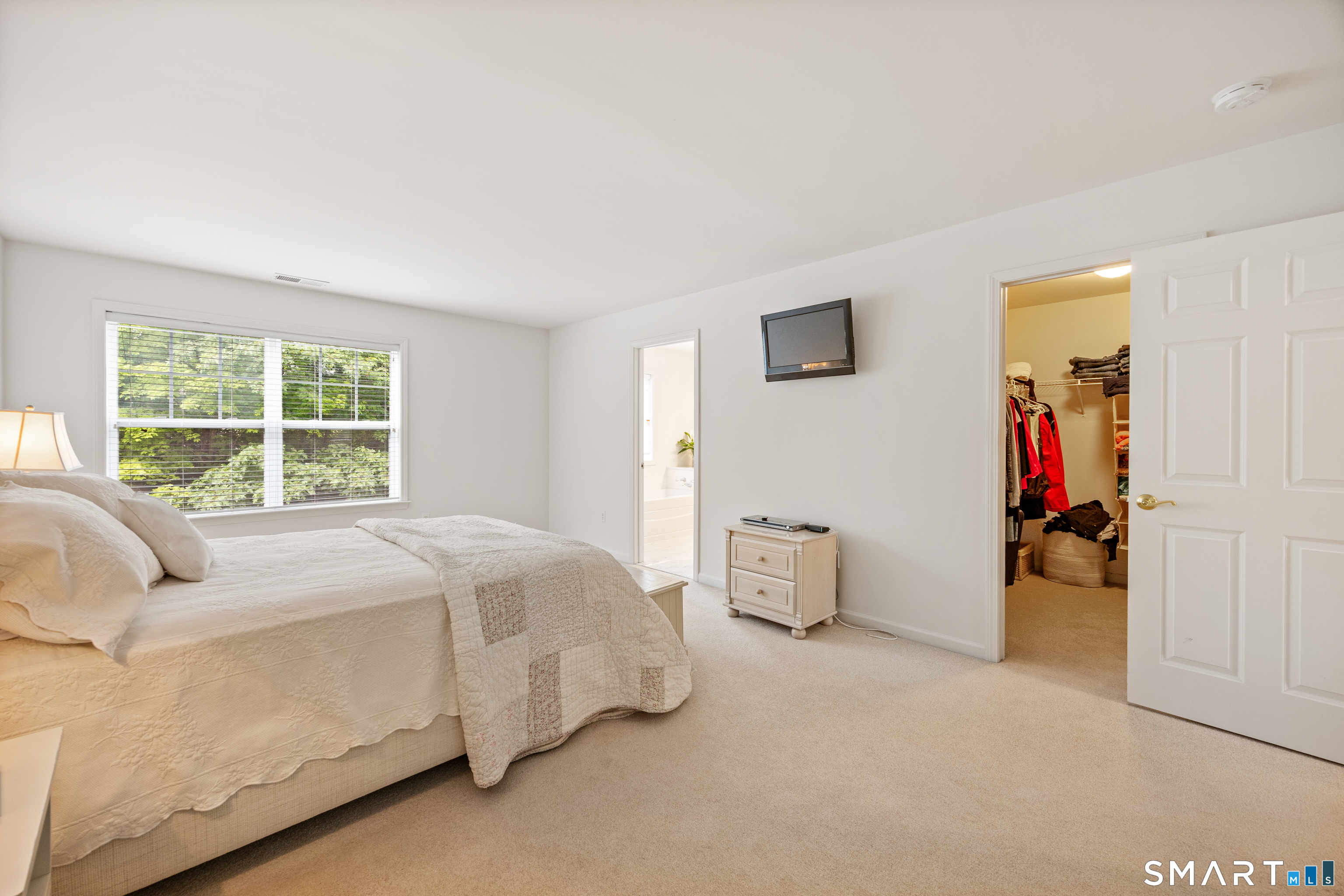 10 Ridgewood Drive Middlebury CT 06762